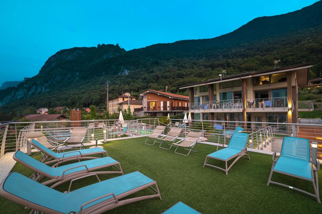 Bellagio Village- 4 Apartments By The Lake - Seasonal Warm Pool And Sauna Oliveto Lario Екстериор снимка