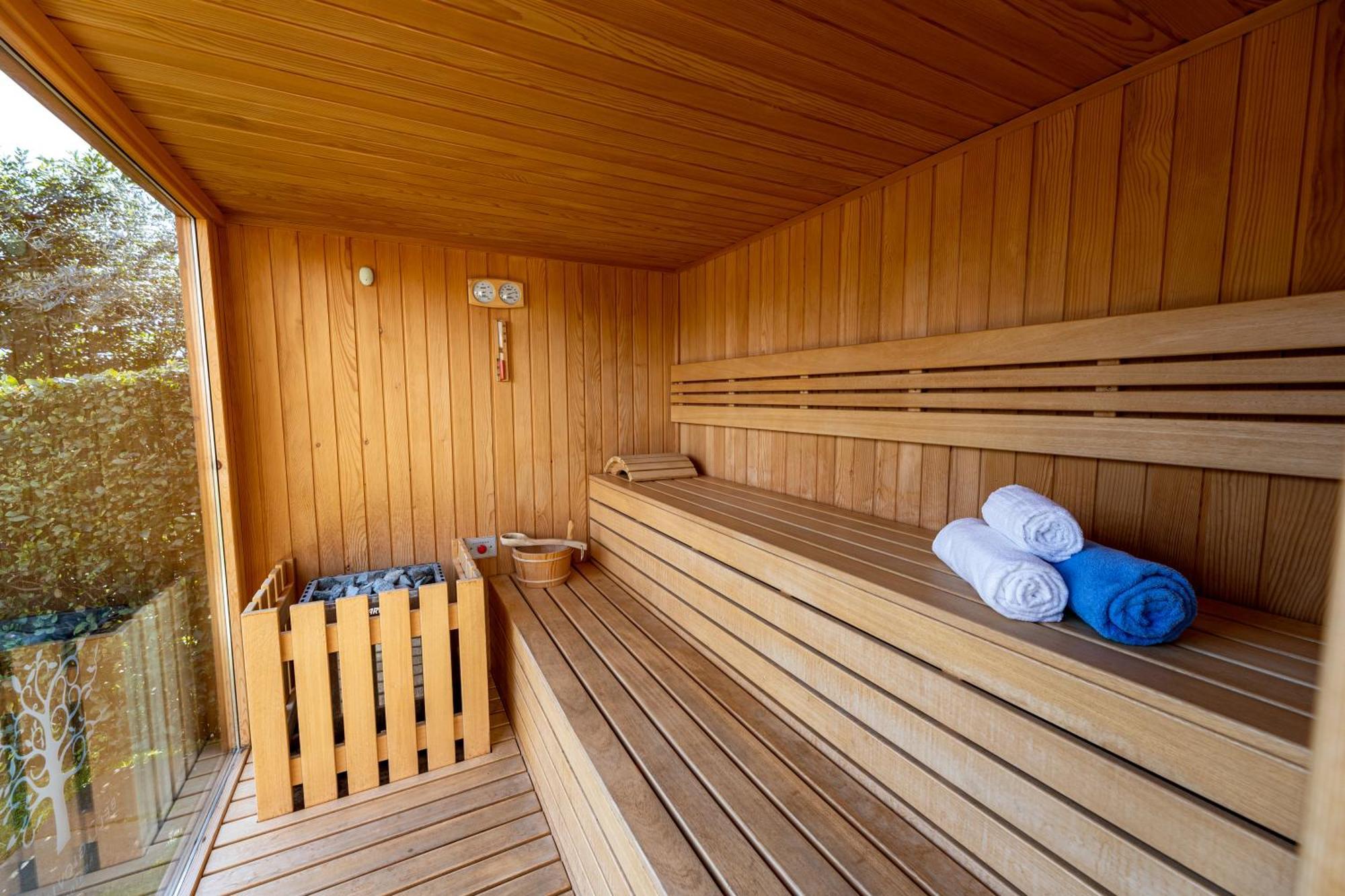 Bellagio Village- 4 Apartments By The Lake - Seasonal Warm Pool And Sauna Oliveto Lario Екстериор снимка